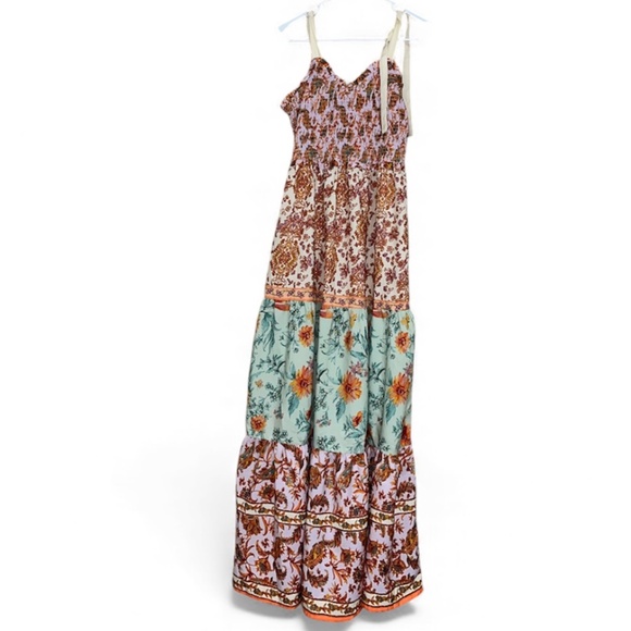 Truly 4 You Women’s Multi Smocked Floral Print Summer Maxi Dress Sz-L - Picture 1 of 6